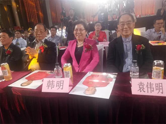 中国阿拉伯合作中心与刘派饭店餐饮签署合作协议